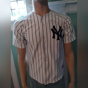Yankees Jeter Baseball Shirt Size 10/12